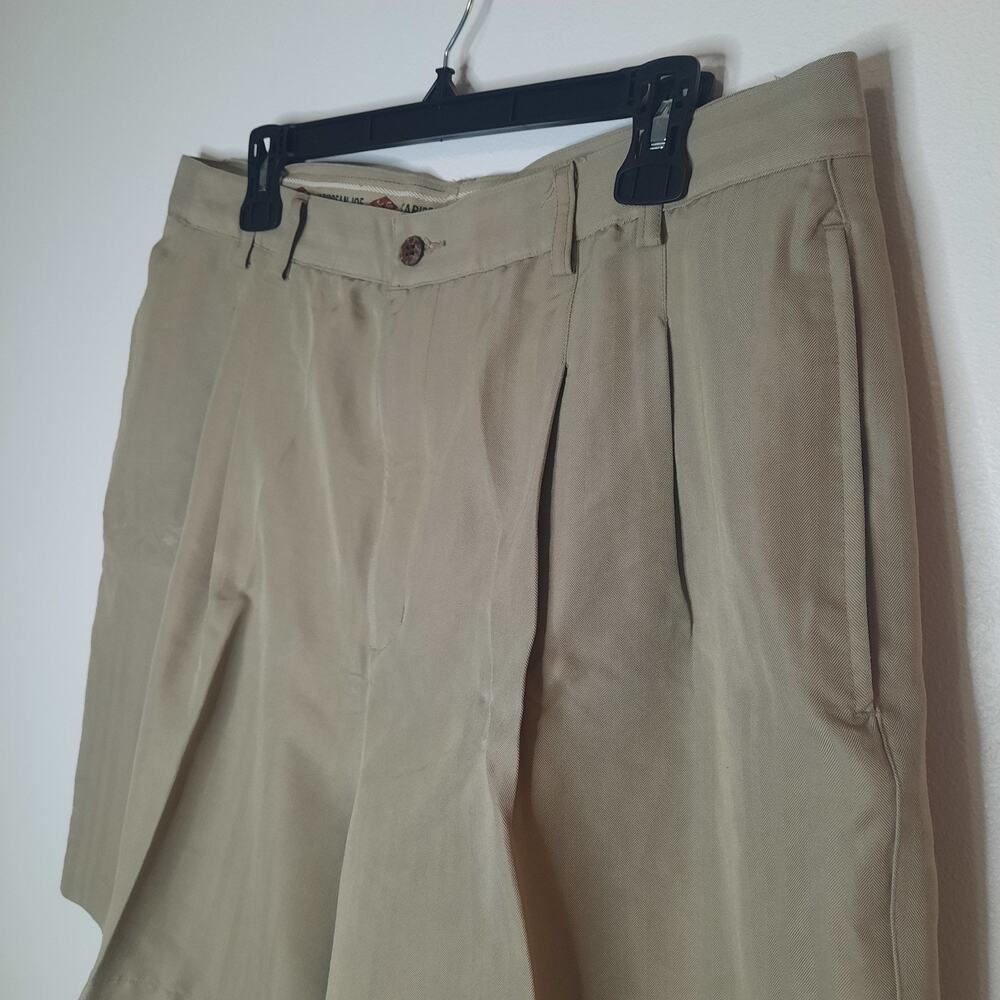 Caribbean Joe Shorts Men's 38 Khaki Pleated High Rise Casual